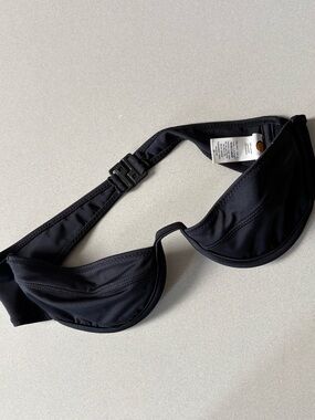 Black Underwire Bikini Top - Sleek Support Swimwear